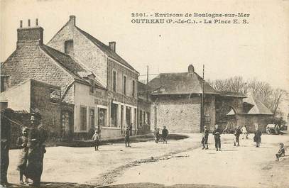 CPA FRANCE 62 " Outreau, La place".