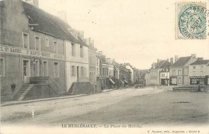 CPA FRANCE 61 " Le Merlérault, La place du marché".