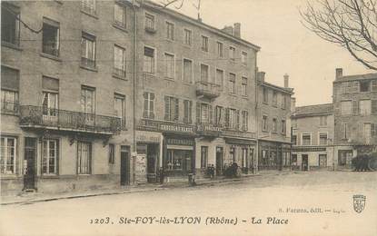 CPA FRANCE 69 " Ste Foy les Lyon, La place".