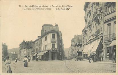 CPA FRANCE 42 " St Etienne, Rue de la République et avenue du Président Faure".