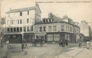76 Seine Maritime CPA FRANCE 76 " Caudebec les Elbeuf, La place de la Mairie et la rue de la République".