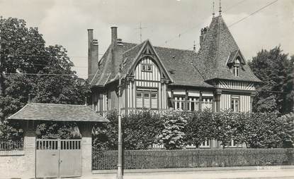 CPSM FRANCE 76 " Déville les Rouen, Maison Normande".