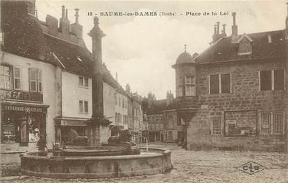 CPA FRANCE 25 "Baume les Dames, Place de la Loi".