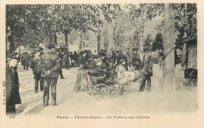 CPA FRANCE 75008 "Paris, Champs Elysées, les voitures aux chèvres"