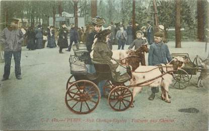 CPA FRANCE 75008 "Paris, Champs Elysées, voitures aux chèvres"