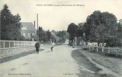 CPA FRANCE 27 "Pont Authou, Rond point de l'Hospice".