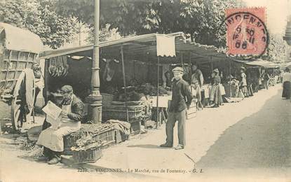 CPA FRANCE 94 "Vincennes, le marché, rue de Fontenay"