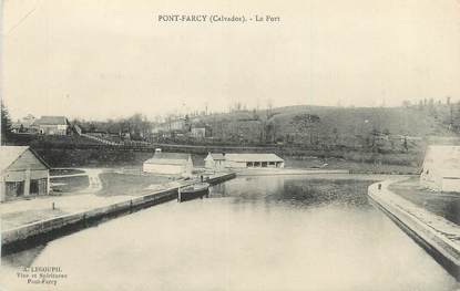 CPA FRANCE 14 "Pont Farcy, Le port".