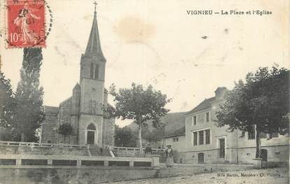 CPA FRANCE 38 "Vignieu, La place et l'église".