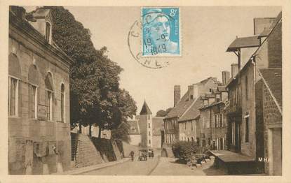 CPA FRANCE 23 " 'Crocq, La grande rue".