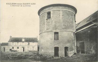 CPA FRANCE 60 " Villers sous St Leu, Intérieur de la ferme".