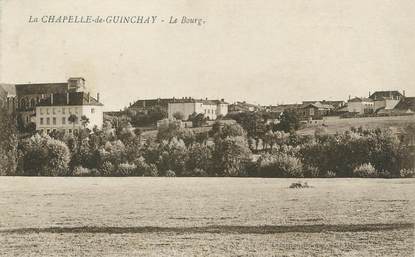 CPA FRANCE 71 " La Chapelle de Guinchay, Le bourg".