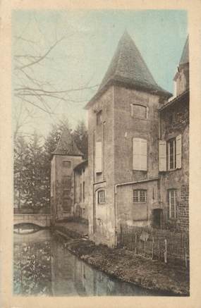 CPA FRANCE 71 " Crèches sur Saone, Château des Tours".