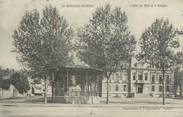 71 SaÔne Et Loire CPA FRANCE 71 "Montceau les Mines, L'Hôtel de ville et le kiosque".