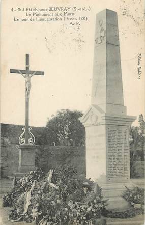 CPA FRANCE 71 " St Léger sous Beuvray, Le monument aux morts".