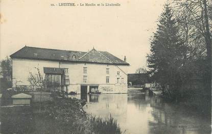 CPA FRANCE 10" Lhuitre, Le moulin et la Lhuitrelle".