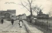 10 Aube CPA FRANCE 10 " Rigny le Ferron, Entrée route de Vulaines".