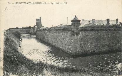 CPA FRANCE 50 " St Vaast la Hougue, Le fort".