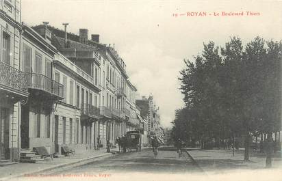 CPA FRANCE 17 " Royan, Le Boulevard Thiers".