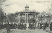 17 Charente Maritime CPA FRANCE 17 "La Rochelle, La Place d'Armes pendant la musique".