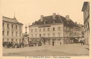 38 Isere CPA FRANCE 38 " La Tour du Pin, Place Antonin Dubost'.