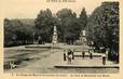 CPA FRANCE 38 " La Tour du Pin, Le Champ de Mars et les joueurs de boules, le monument aux morts'". / BOULES