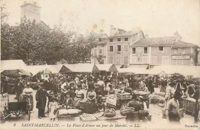 CPA FRANCE 38 " St Marcellin, La place d'armes un jour de marché".