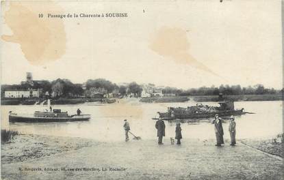 CPA FRANCE 17 " Soubise, Passage de la Charente".
