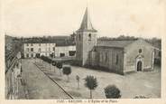 17 Charente Maritime CPA FRANCE 17 " Saujon, L'église et la place".