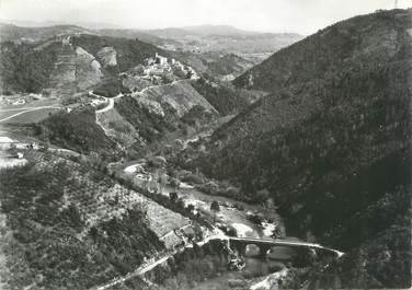 CPSM FRANCE 06 " Auribeau sur Siagne, Le village et La Siagne"