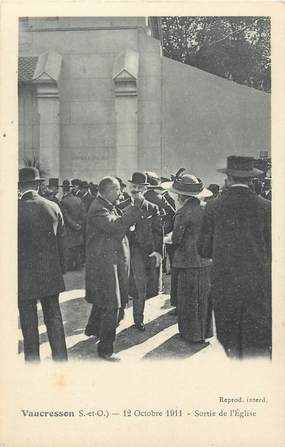 CPA FRANCE 92 " Vaucresson, Sortie de l'église".