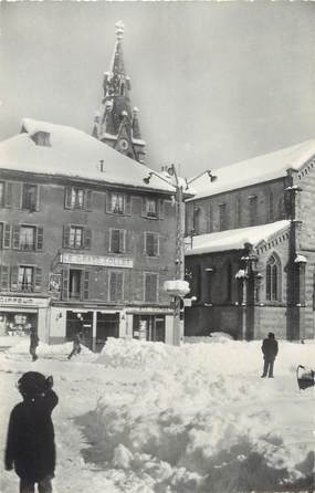 CPSM FRANCE 38 " Allevard, Place de la Résistance"