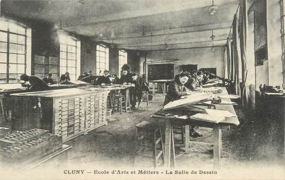 CPA FRANCE 71 " Cluny, Ecole d'Arts et Métiers, La salle de dessin"