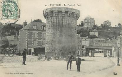 CPA FRANCE 86 " Poitiers, La porte de Paris"