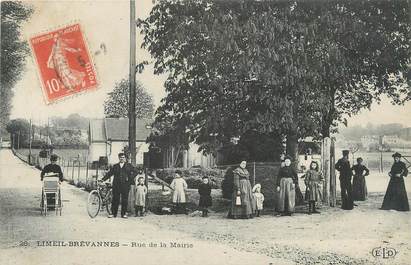 CPA FRANCE 94 " Limeil Brévannes, Rue de la Mairie"