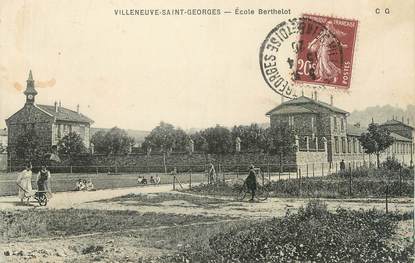 CPA FRANCE 94 " Villeneuve St Georges, Ecole Berthelot"