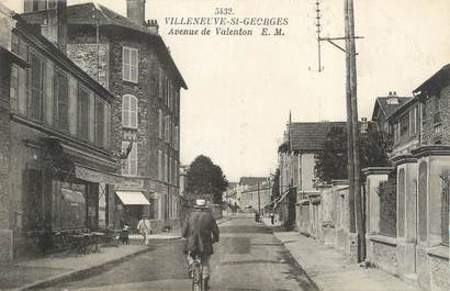 CPA FRANCE 94 " Villeneuve St Georges, Avenue de Valenton'