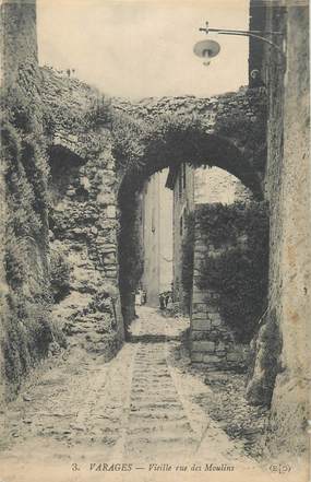 CPA FRANCE 83 " Varages, Vieille rue des Moulins"