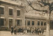 38 Isere CPA FRANCE 38 " Pommier de Beaurepaire, Le Groupe scolaire"