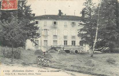 CPA FRANCE 38 " Moissieu, Le château"
