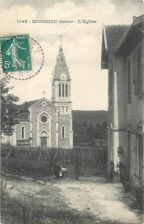 CPA FRANCE 38 " Moissieu, L'église"