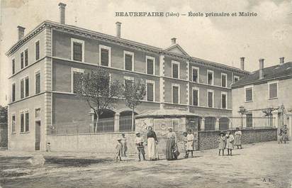 CPA FRANCE 38 " Beaurepaire, Ecole primaire et Mairie"