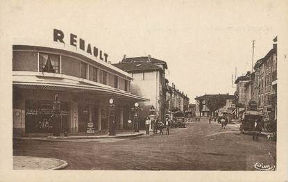 CPA FRANCE 38 " Beaurepaire, Place des Terreaux"