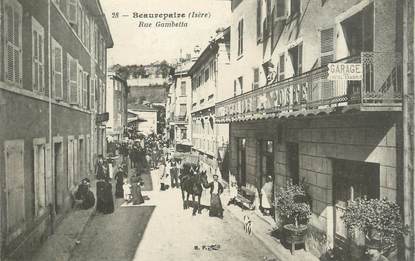 CPA FRANCE 38 " Beaurepaire, Rue Gambetta"