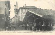 38 Isere CPA FRANCE 38 " Beaurepaire, La halle et la rue de la république"