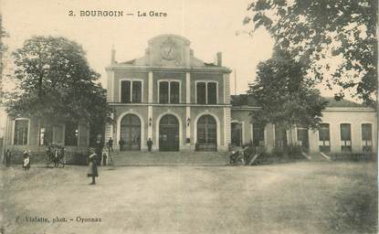 CPA FRANCE 38 " Bourgoin, La gare"
