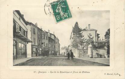 CPA FRANCE 38 " Bourgoin, Rue de la République et Place du château"
