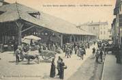 38 Isere CPA FRANCE 38 " La Côte St André, La halle un jour de marché"