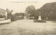 38 Isere CPA FRANCE 38 " La Côte St André, Place de l'Esplanade" / TRAMWAY