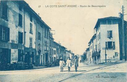 CPA FRANCE 38 " La Côte St André, La route de Beaurepaire"